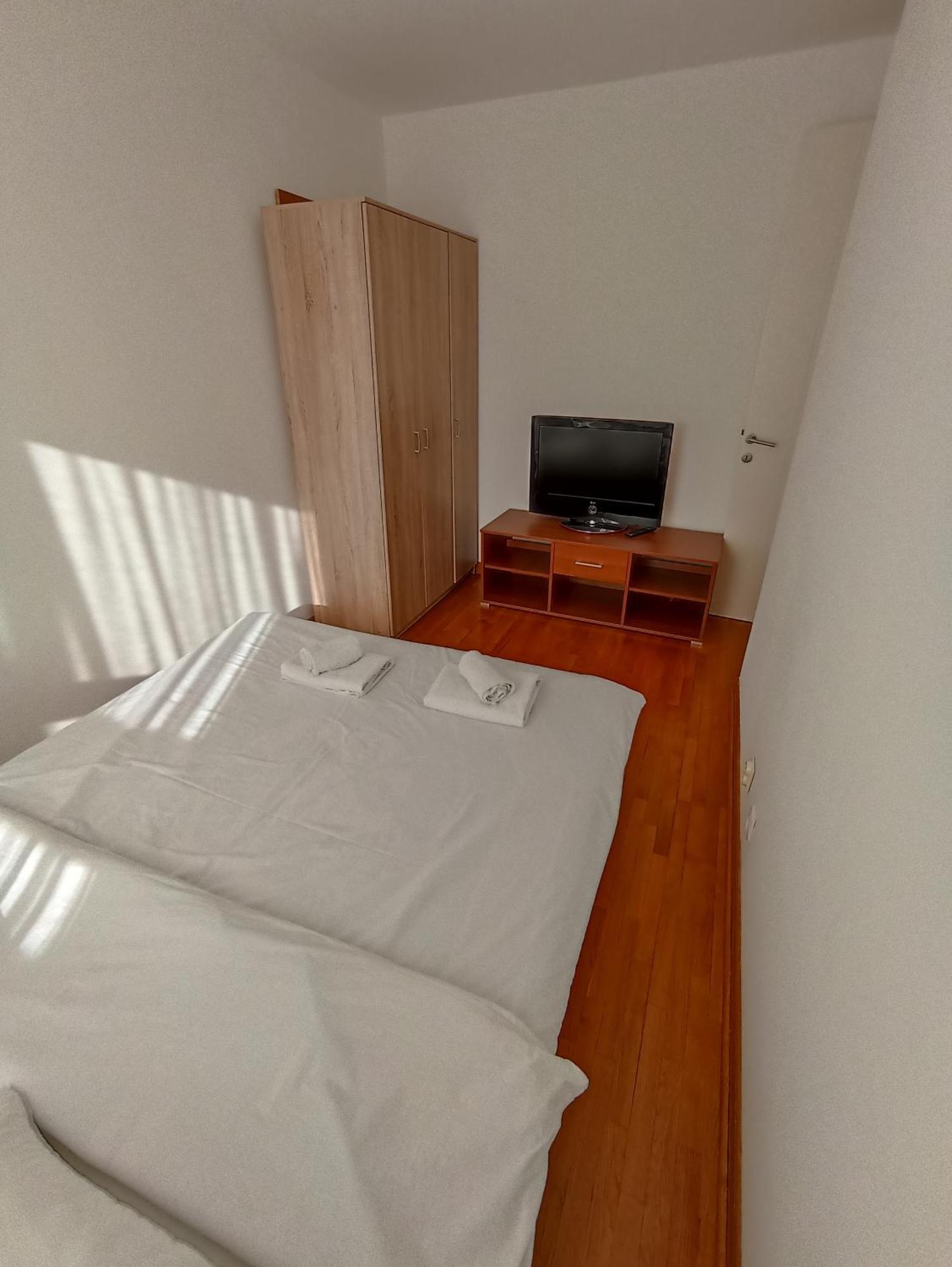 Apartment Tifani Belville Белград Стая снимка