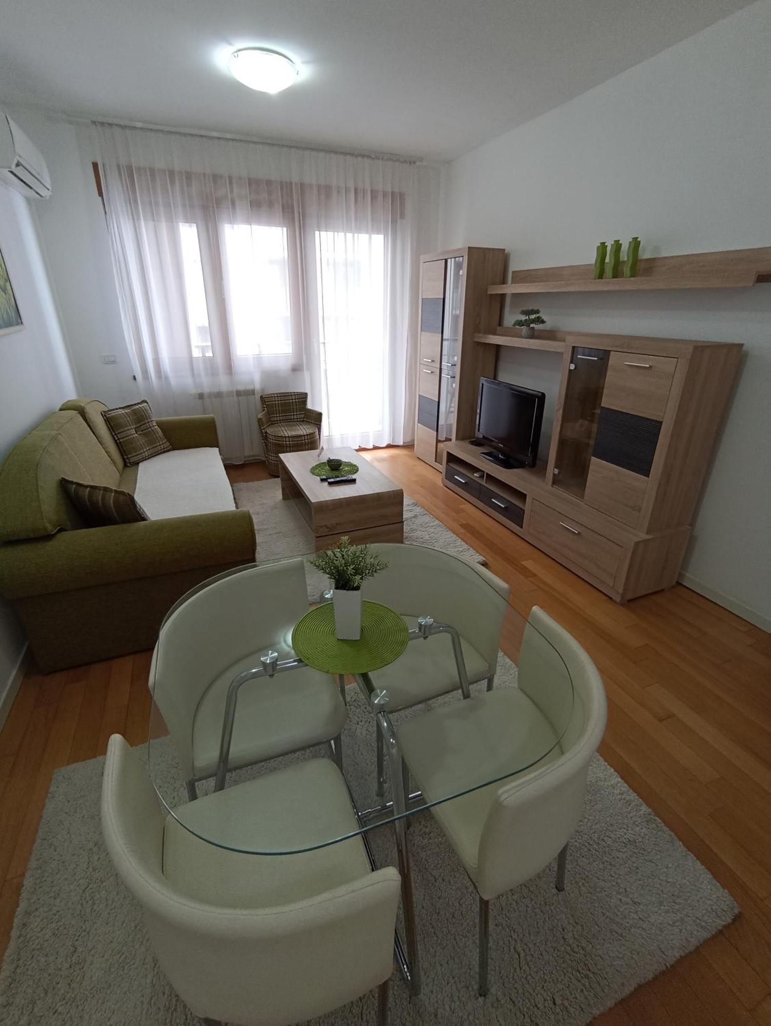Apartment Tifani Belville Белград Стая снимка