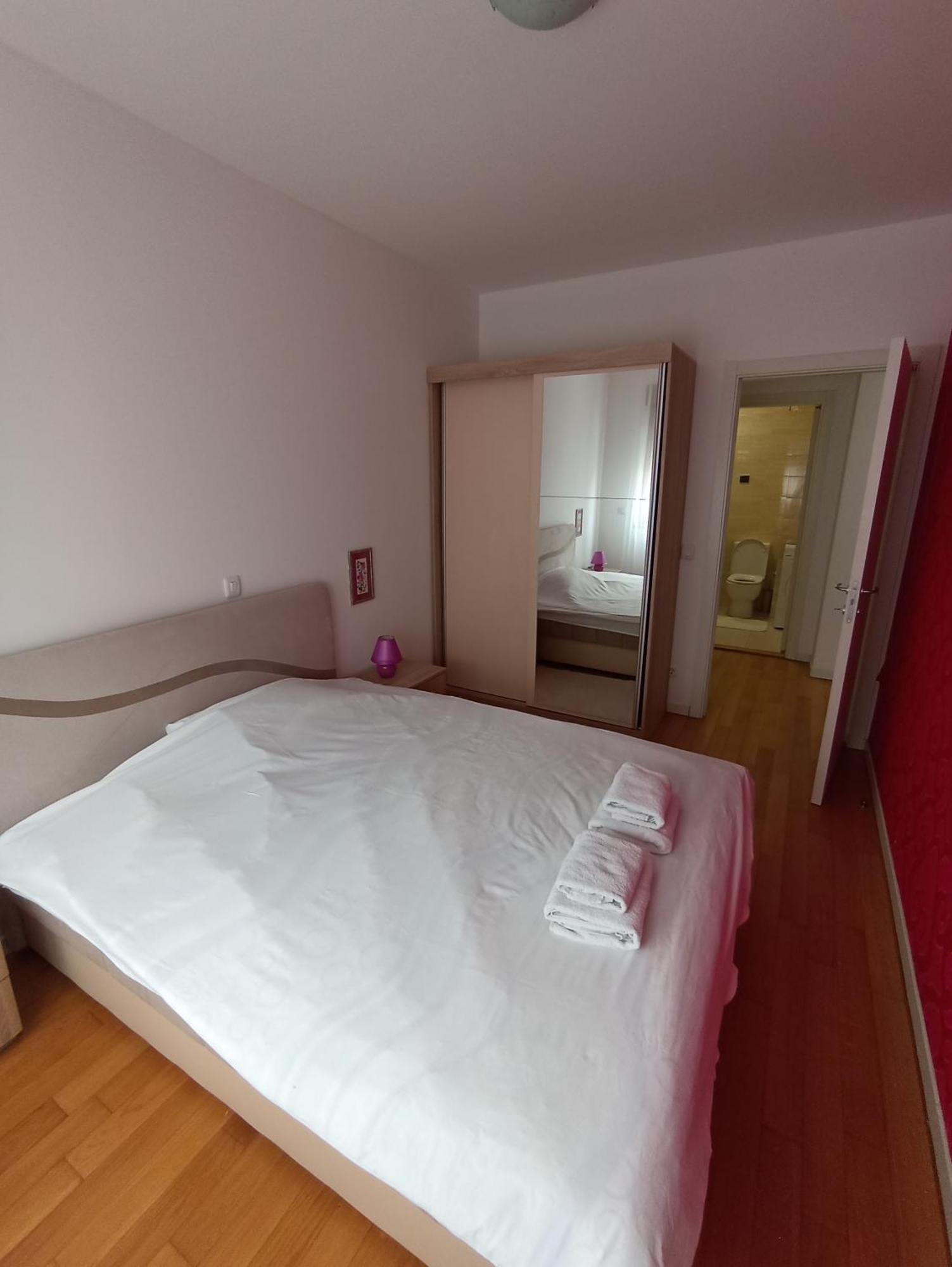 Apartment Tifani Belville Белград Стая снимка