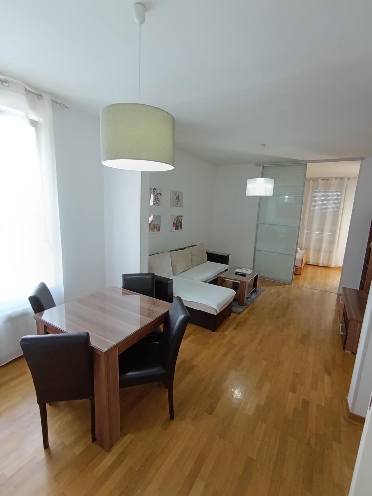 Apartment Tifani Belville Белград Стая снимка