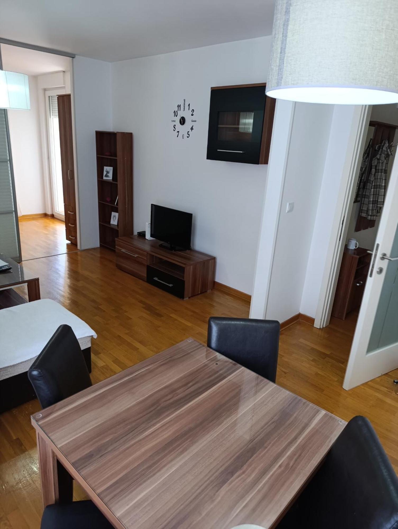 Apartment Tifani Belville Белград Стая снимка